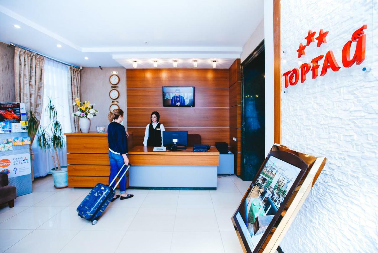 Torgay Hotel Астана Екстериор снимка